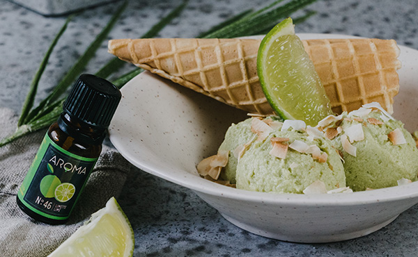 Erfrischendes Avocado-Limetten Eis