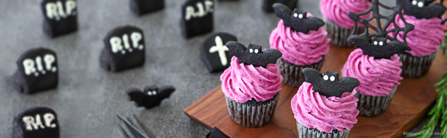 Schaurig leckere Cupcakes mit Heidelbeer Frosting