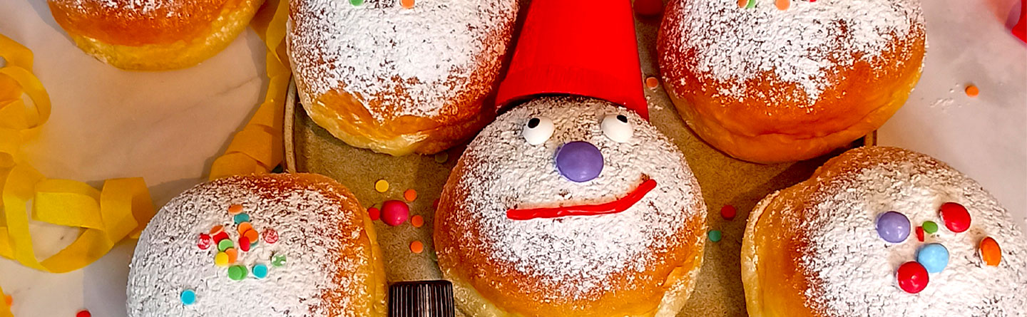 Bunte Faschingskrapfen ohne frittieren