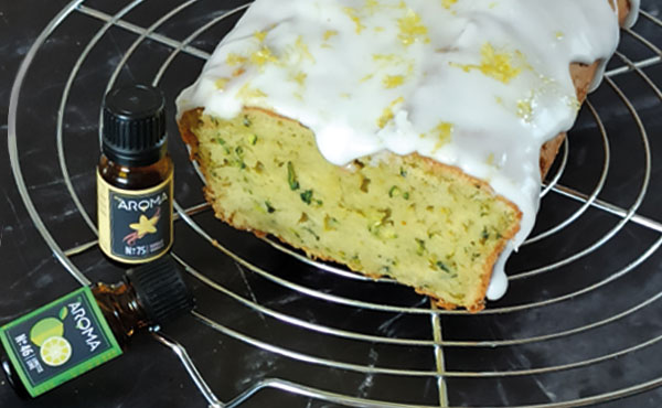 Kastenkuchen mit Avocado und Limette