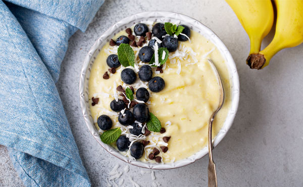 Cremig, exotisch und schokoladig.
Schnelles Nicecream-Rezept für heiße Sommertage.