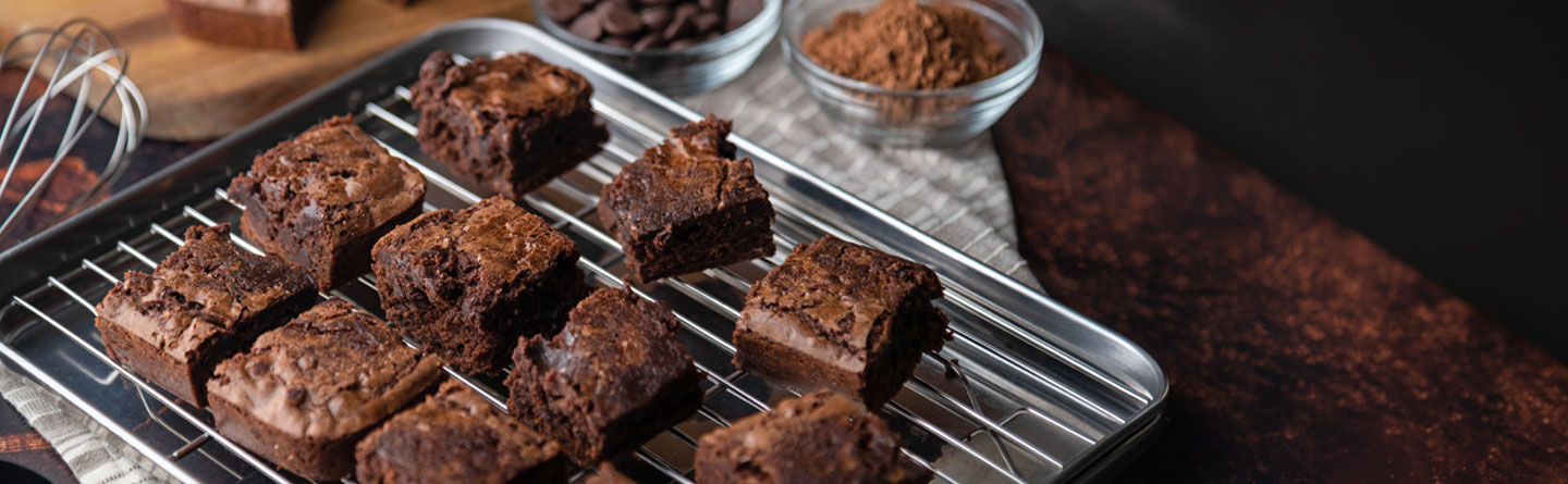 Saftige, zuckerfreie Schoko-Brownies mit Karamell